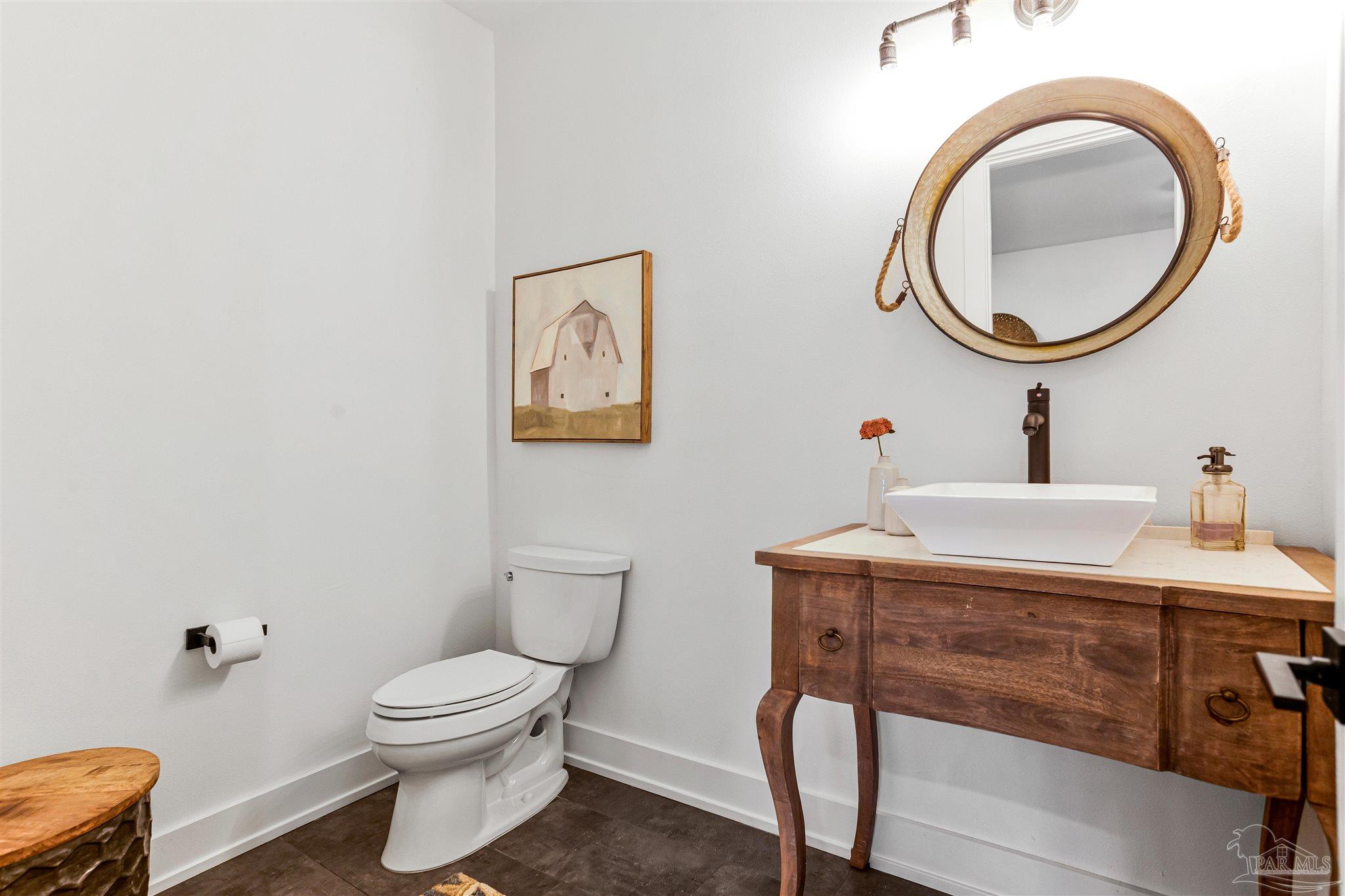 Molino, Florida, 32577, United States, 4 Bedrooms Bedrooms, ,5 BathroomsBathrooms,Residential,Active,2014621