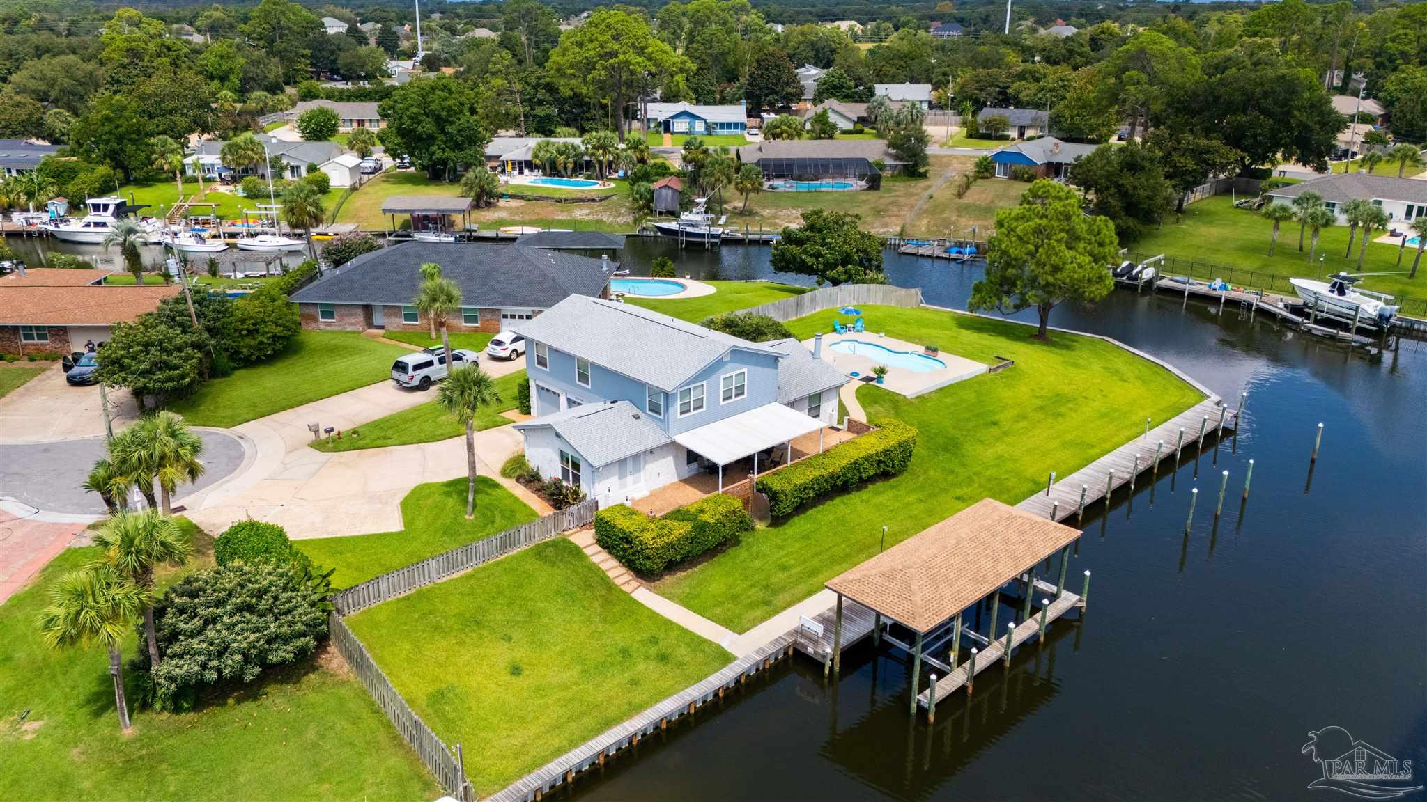 Gulf Breeze, Florida 32563, United States, 4 Bedrooms Bedrooms, ,3 BathroomsBathrooms,Residential,Active,33384