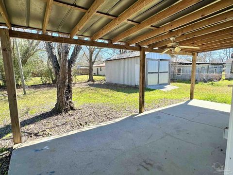 A home in Atmore