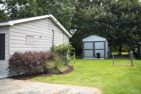 A home in Atmore