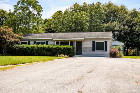 A home in Atmore