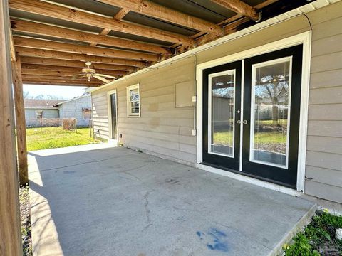 A home in Atmore