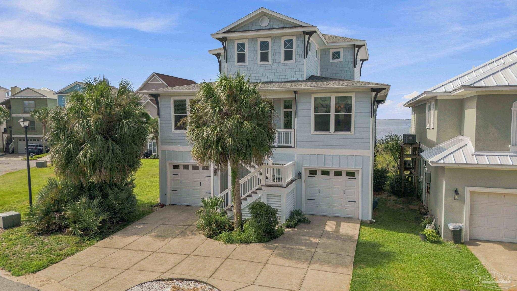 1143 Sawgrass Dr