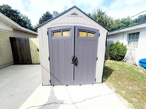 A home in Gulf Breeze