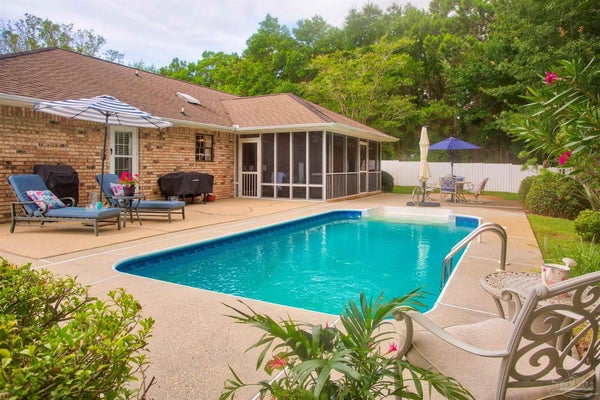 3716 TIGER POINT BLVD, GULF BREEZE, FL 32563 - Image 9a6b8ef3e97bb330c533d2379dd14554/1620787470