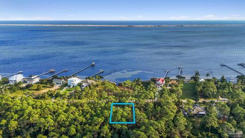 5494 Soundside Dr Gulf Breeze FL 32563