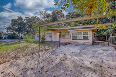 A home in Pensacola