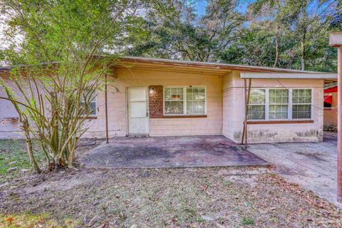 A home in Pensacola