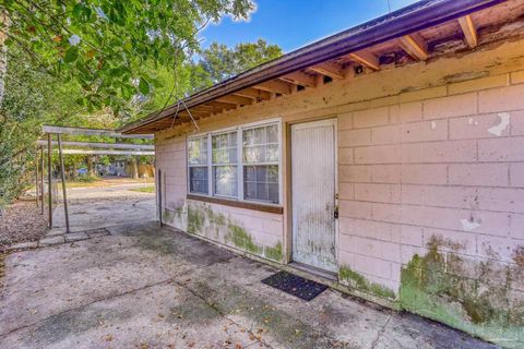 A home in Pensacola