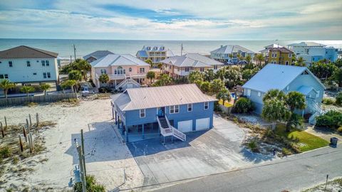 A home in Pensacola Beach