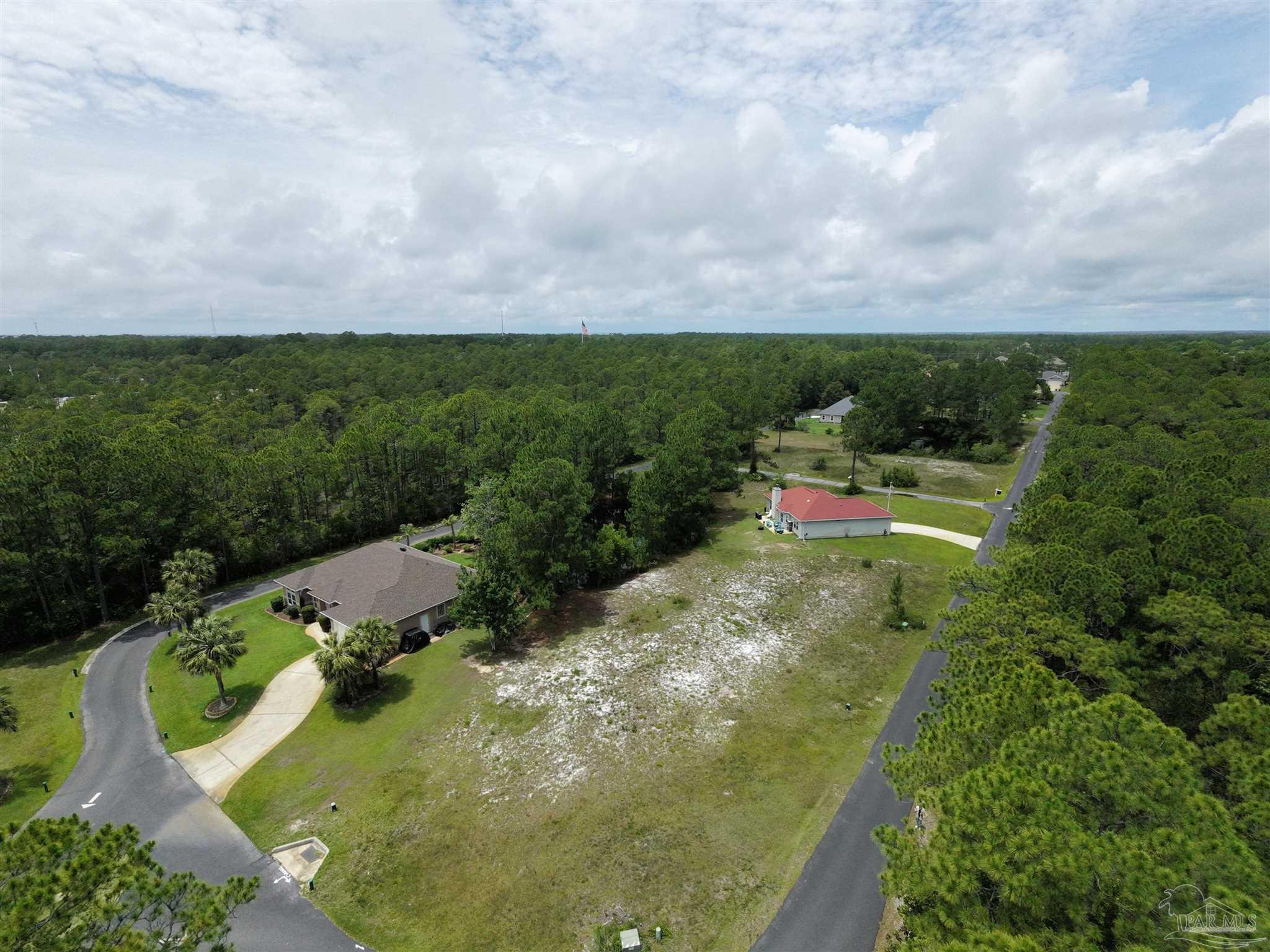 Photo 1 of 10 — 1785 Smugglers Cove Dr, Gulf Breeze, FL 32563