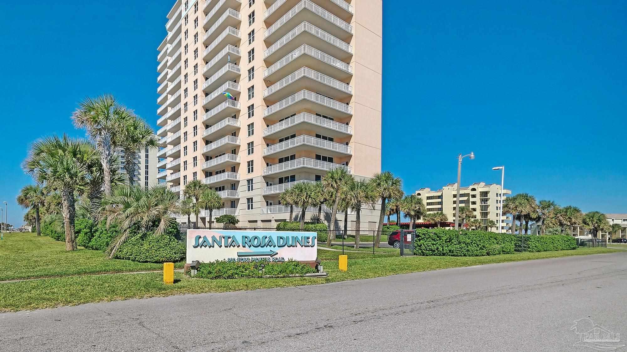 900 Ft Pickens Rd 425