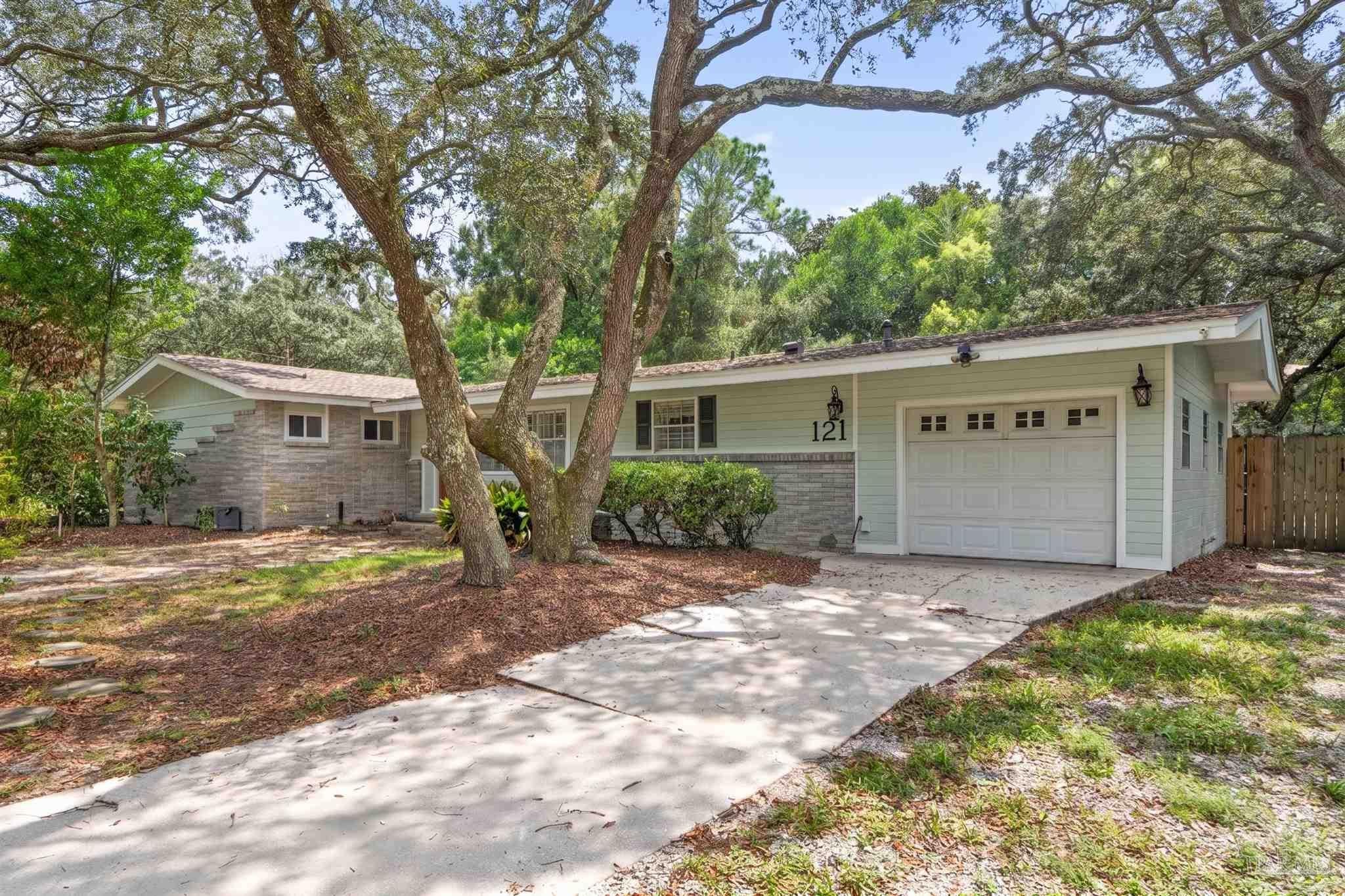 121 Gilmore Dr