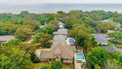 A home in Gulf Breeze