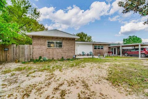 A home in Gulf Breeze