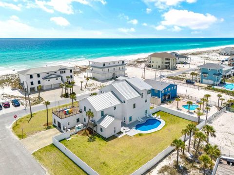 A home in Pensacola Beach