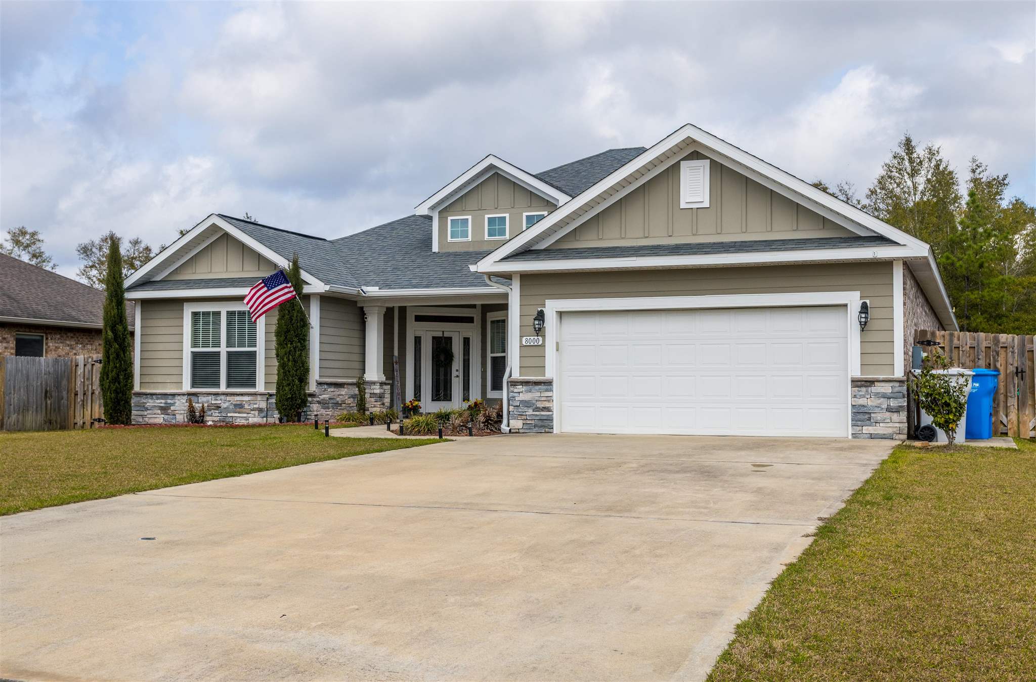 Photo 43 of 50 of 8000 Silver Maple Dr house
