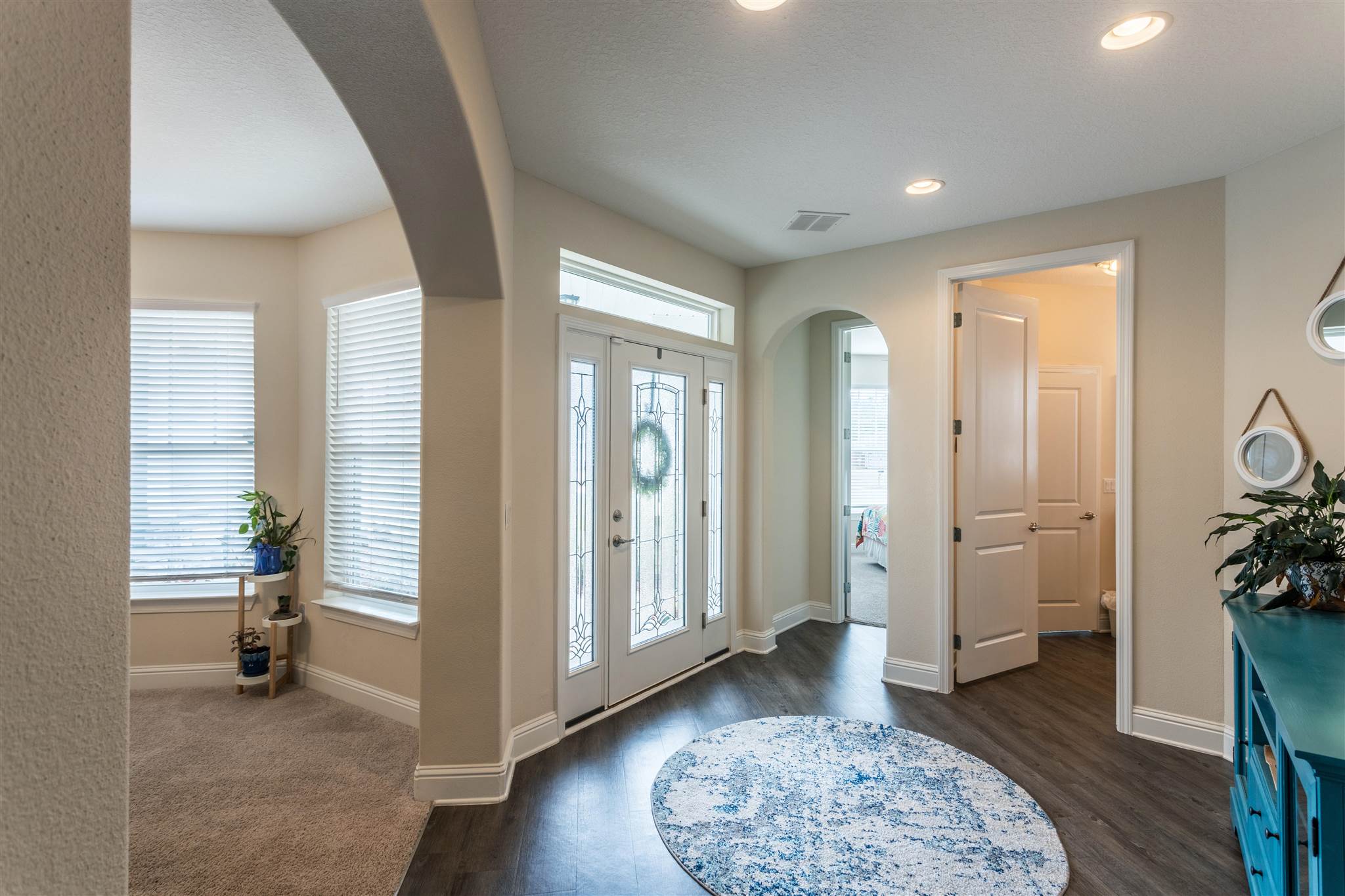 Photo 9 of 50 of 8000 Silver Maple Dr house