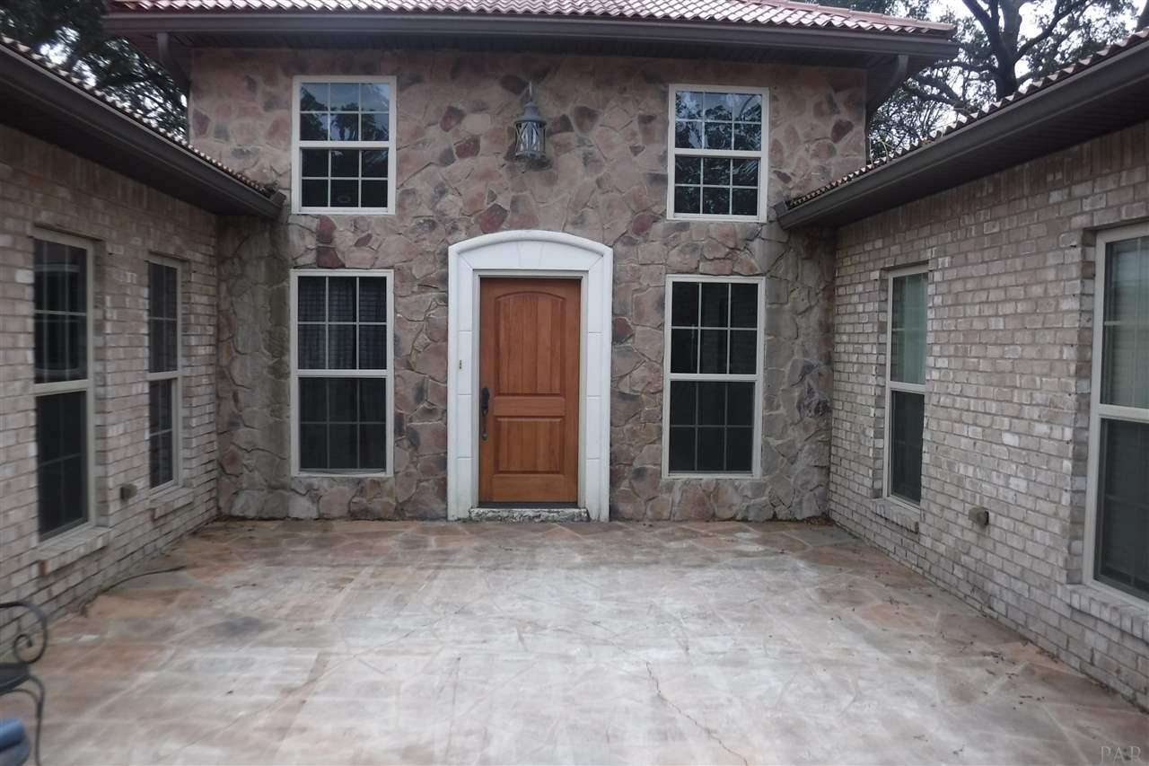 Photo 1 of 50 — 1301 Rainbow Ave, Pensacola, FL 32505