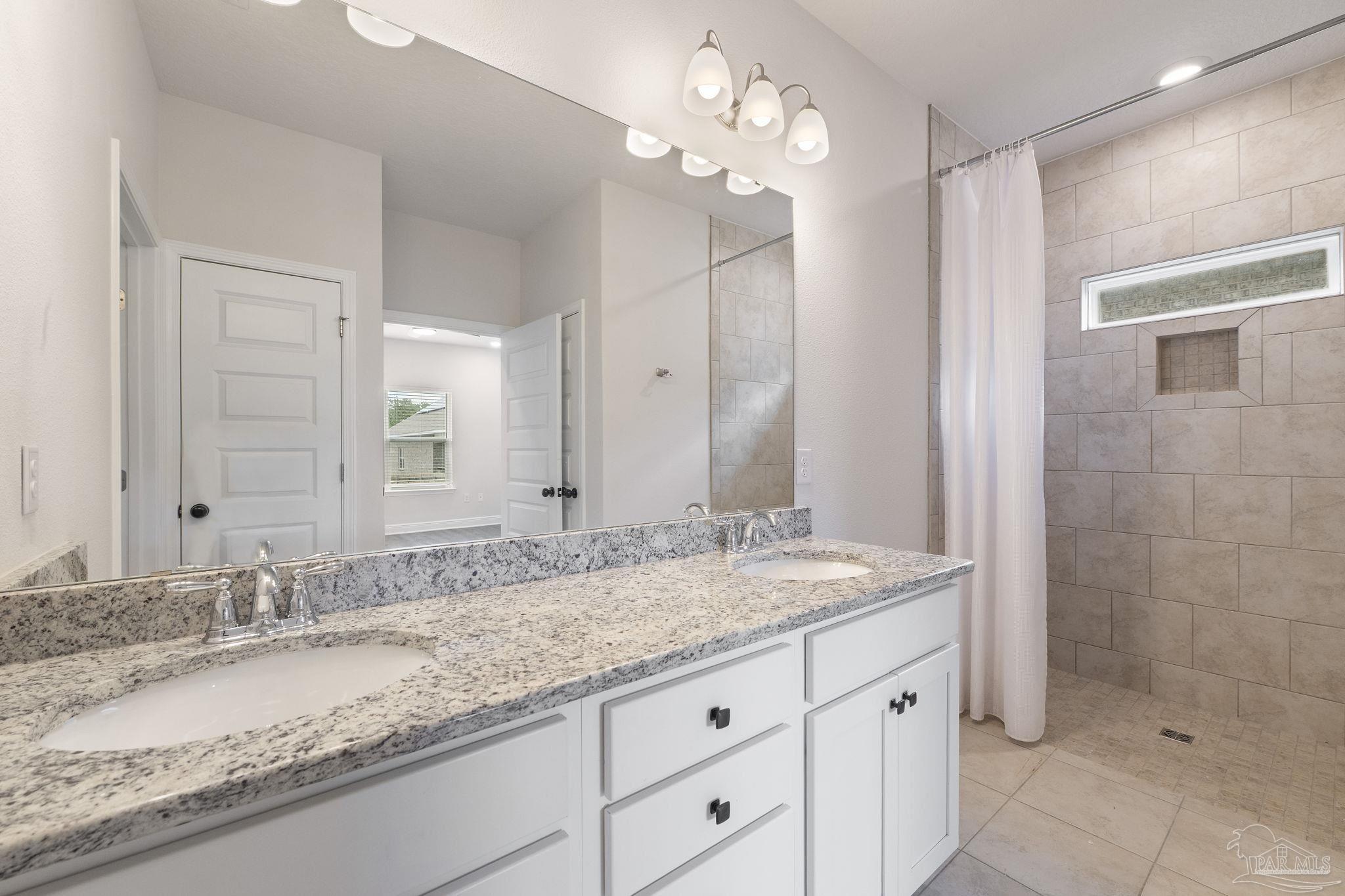 7859 Burnside Loop