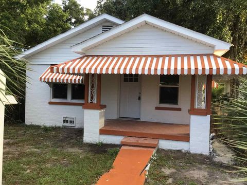 A home in Pensacola