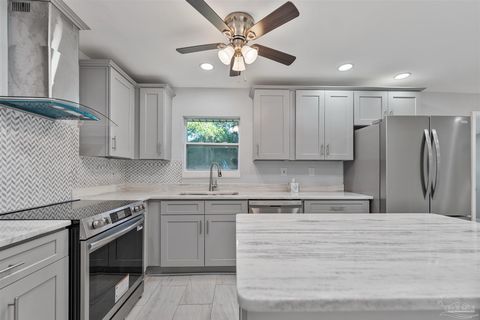 212 Shadow Lawn Ln Pensacola FL 32507