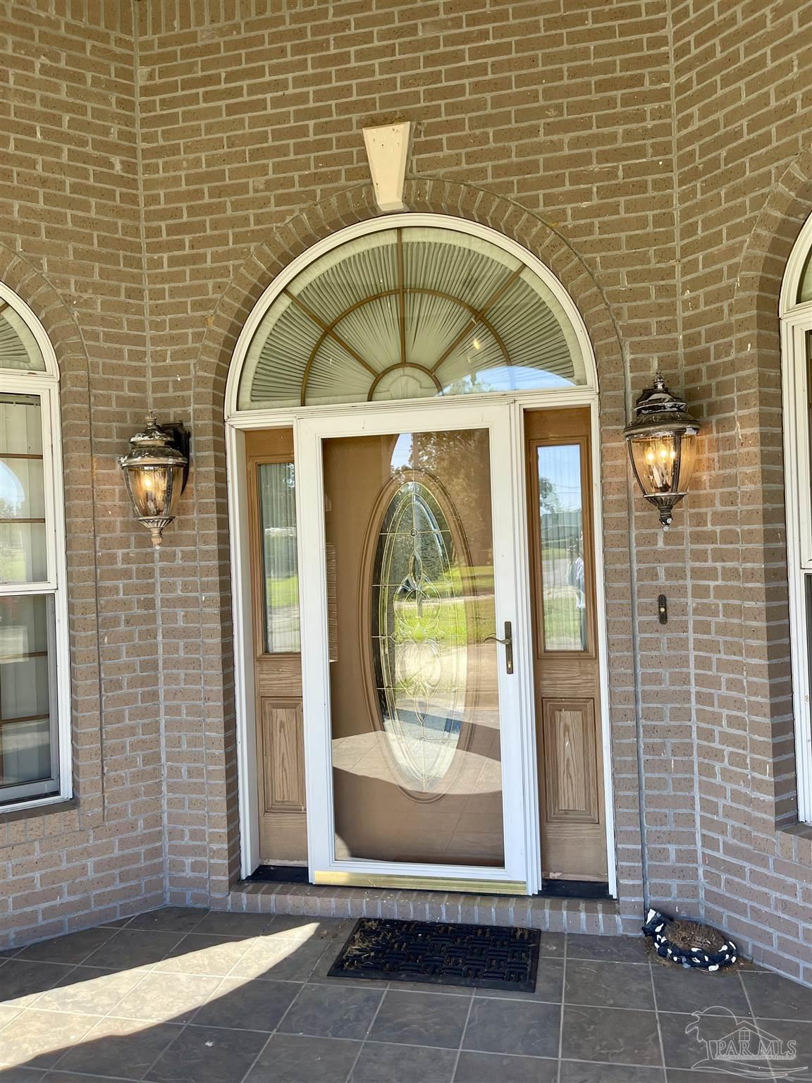 5221 Barrineau Park School Rd