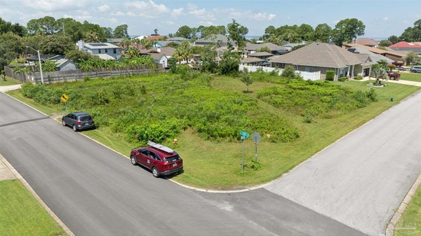 1601 BALIHAI CT, GULF BREEZE, FL 32563 - Image a7cef9c12fb89ca6ff6bf84bc783c0ad/470077705