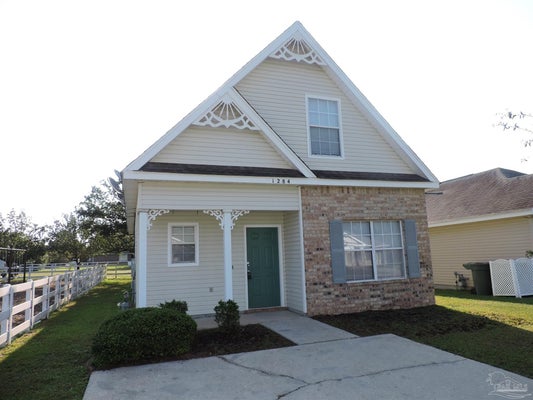 1284 JASPER ST, CANTONMENT, FL 32533 - Image a89ad3c3dbb80bc0d6fa3ded3b45378d/3430925370