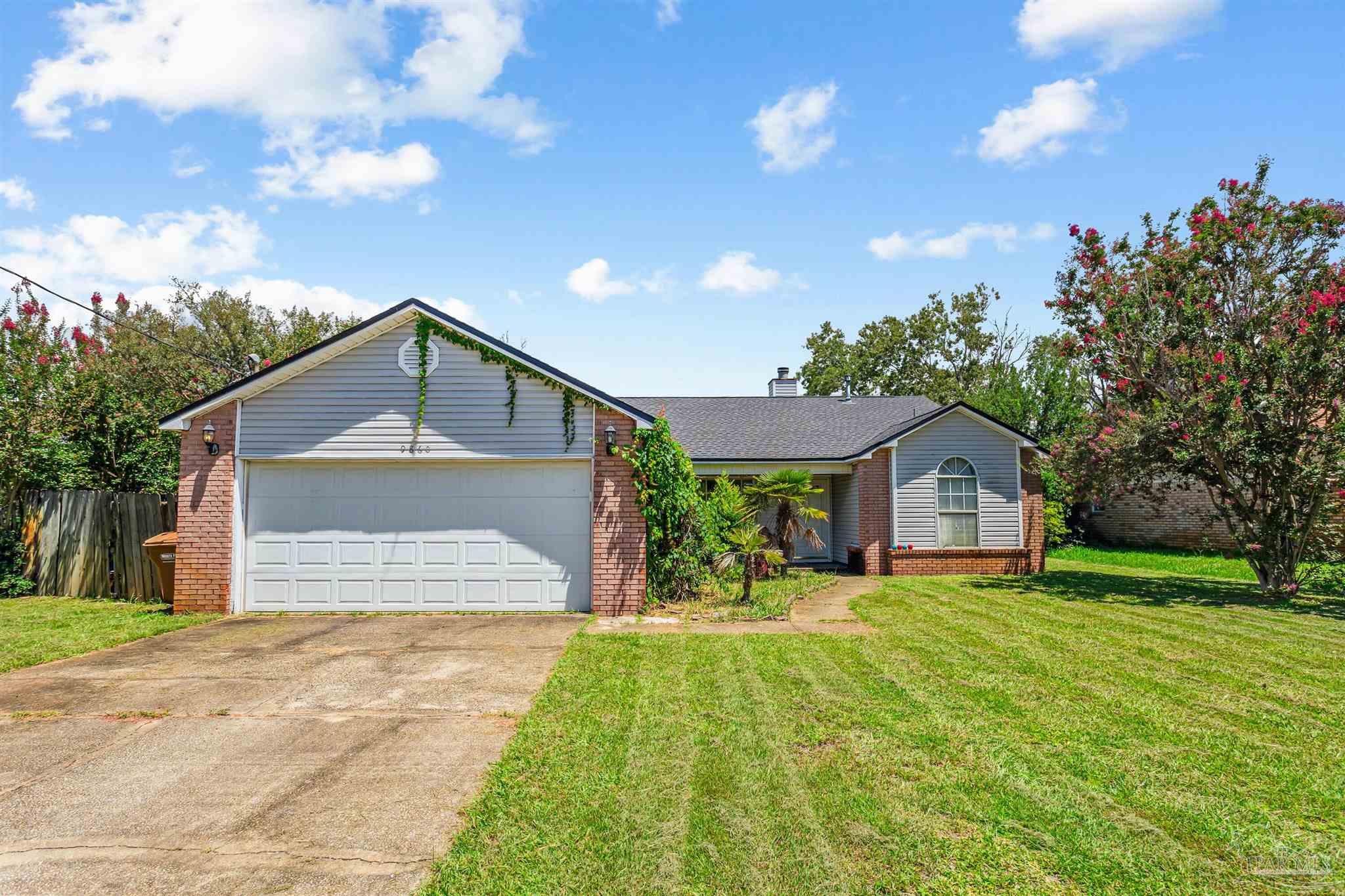 Navarre, Florida 32566, United States, 3 Bedrooms Bedrooms, ,2 BathroomsBathrooms,Residential,Pending,51872