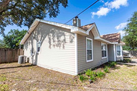 A home in Navarre