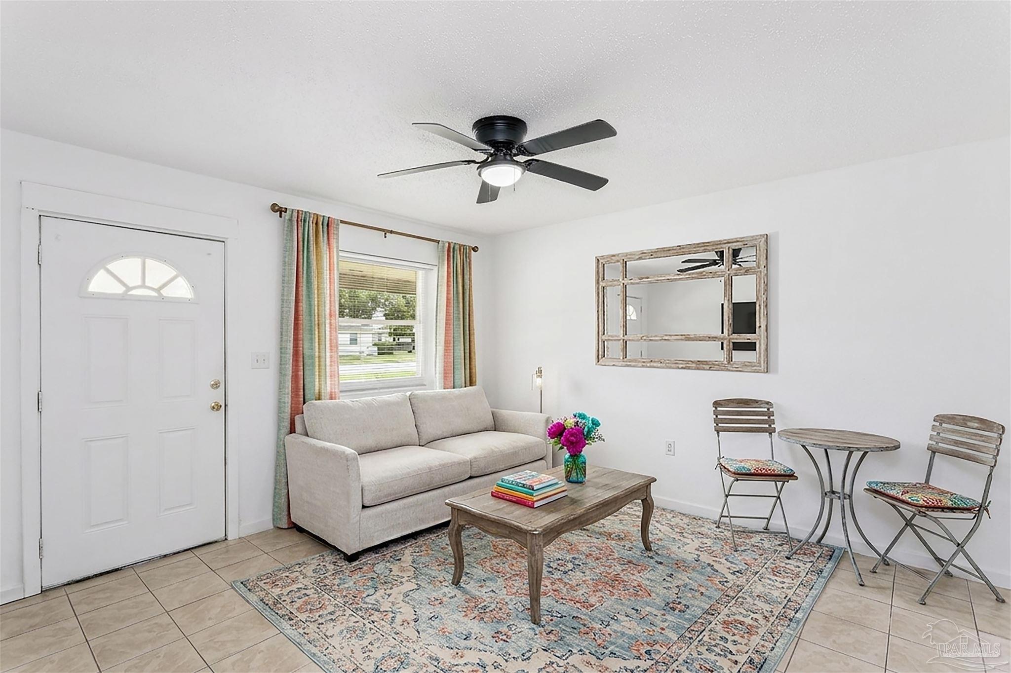 3 Ellinor Ct