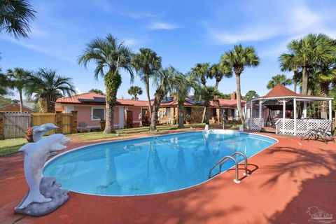 964 Vestavia Way Gulf Breeze FL 32563