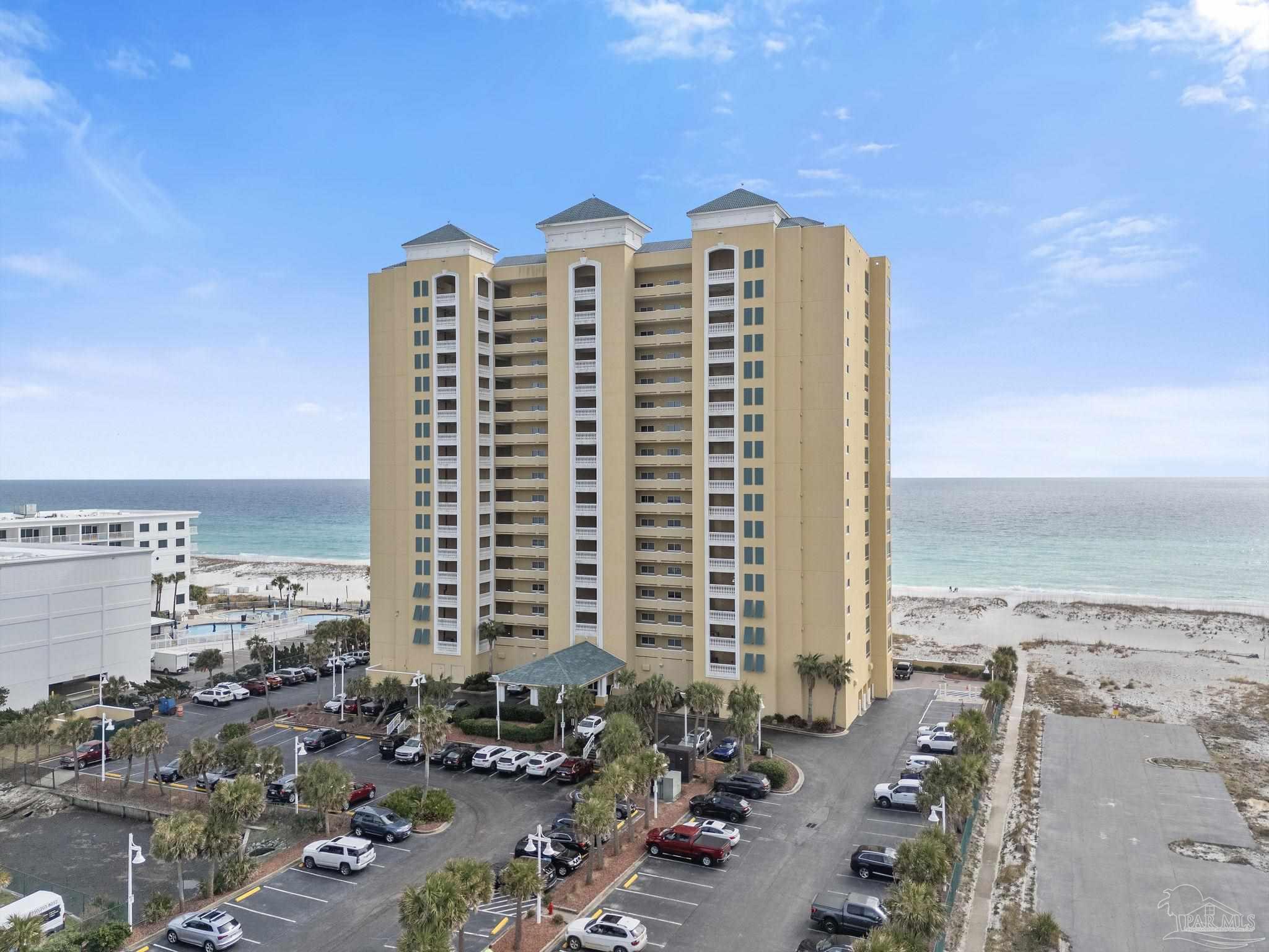 22 Via Deluna Dr 1606