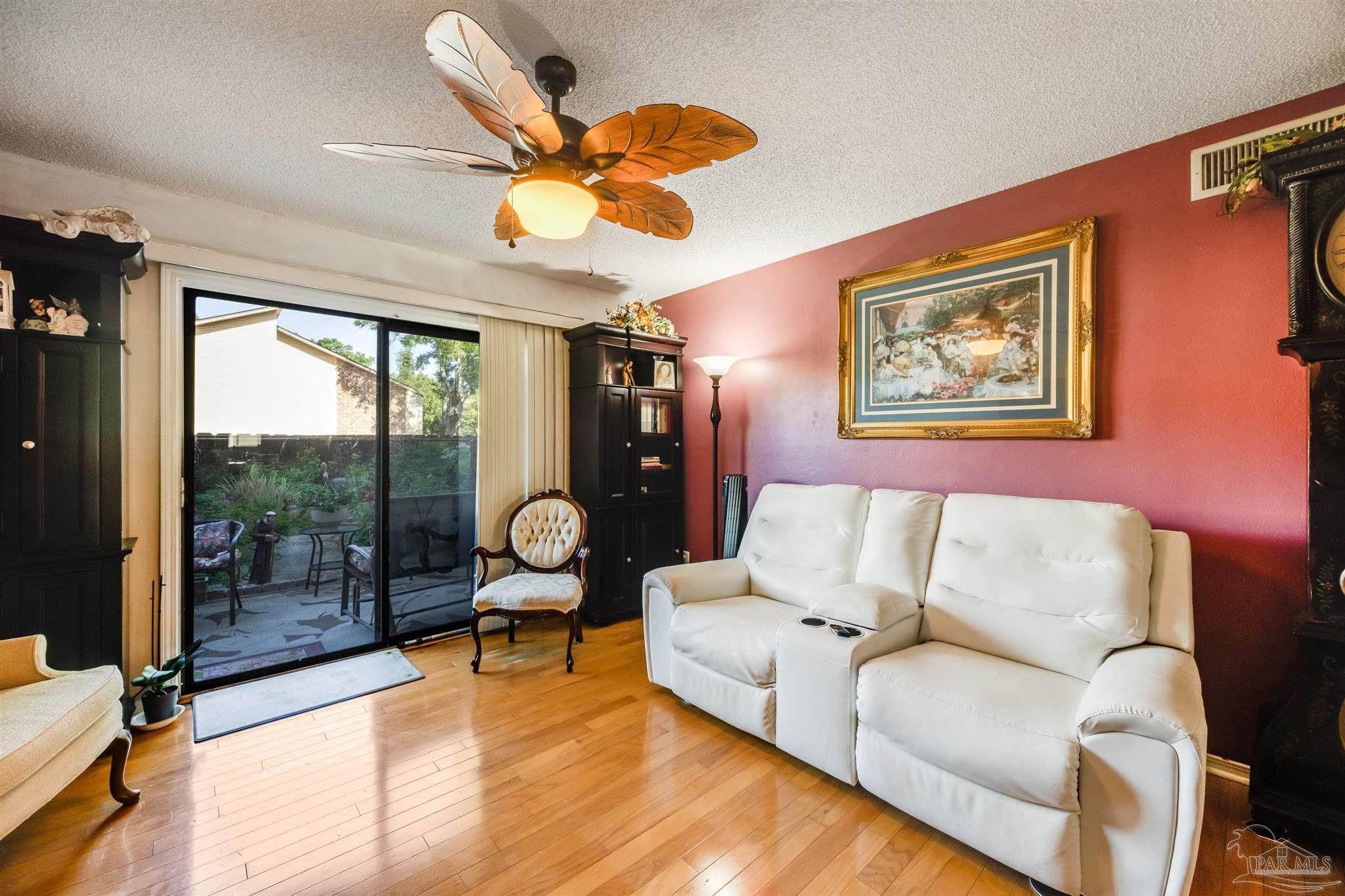 2201 Scenic Hwy B3