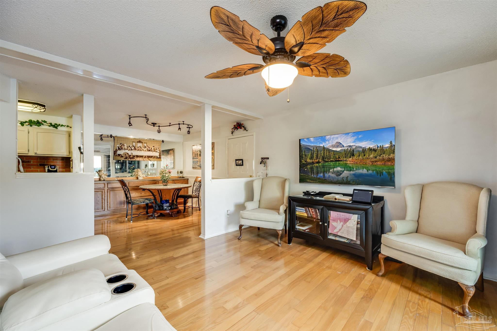2201 Scenic Hwy B3