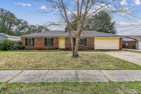 6931 Falcon Dr Pensacola FL 32526