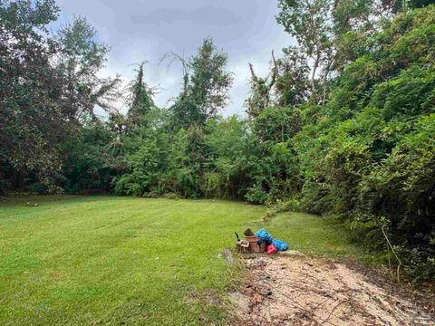 A home in Atmore