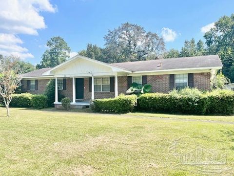 A home in Atmore