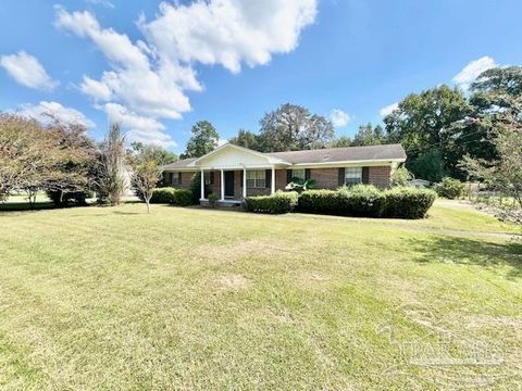 A home in Atmore