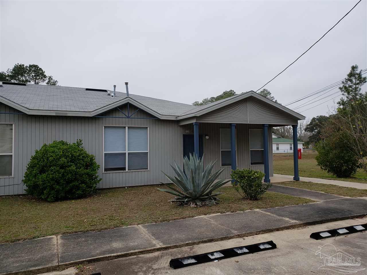 Photo 1 of 8 — 5020 Lillian Hwy B, Pensacola, FL 32506