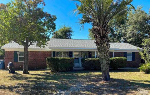 118 Shirley Dr Gulf Breeze FL 32561