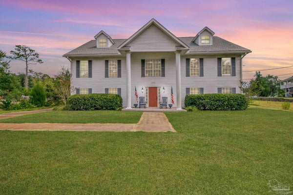 5708 LAKESIDE CT, MILTON, FL 32583 - Image b38ffe250ee4097da735a42aa6dacb88/3297770098