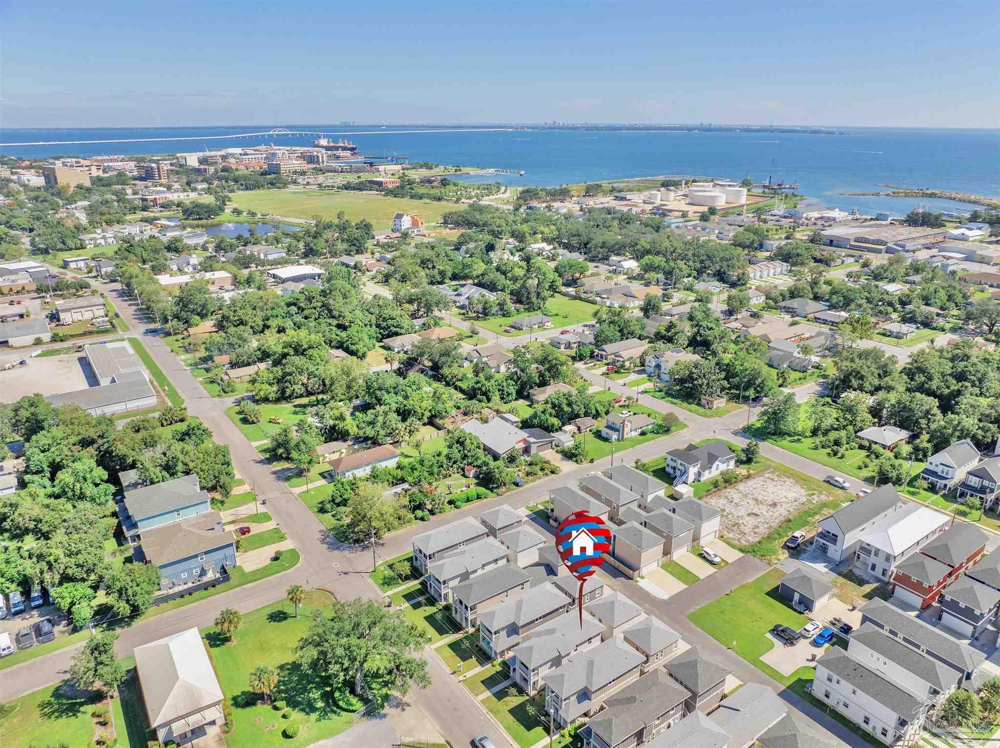 Photo 1 of 33 — 1141 W Romana St, Pensacola, FL 32502