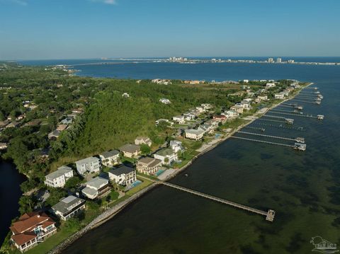 A home in Gulf Breeze