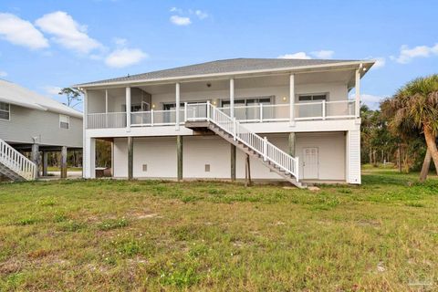 A home in Gulf Breeze