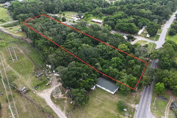 500 E OLIVE RD, PENSACOLA, FL 32514 - Image b5c438eeb69d0f8a1bde50d80cb82adf/2347702825