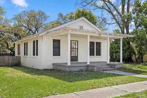 738 S E St Pensacola FL 32502