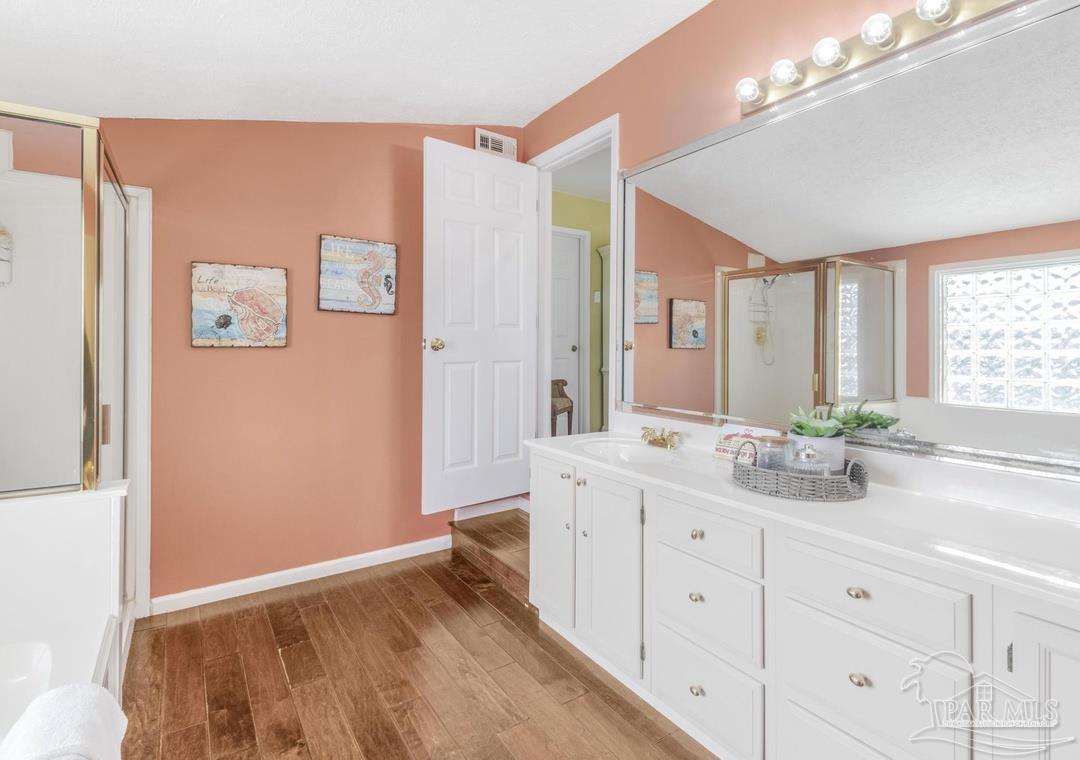 Orange Beach, Alabama, 36561, United States, 3 Bedrooms Bedrooms, ,3 BathroomsBathrooms,Residential,Active,2043117