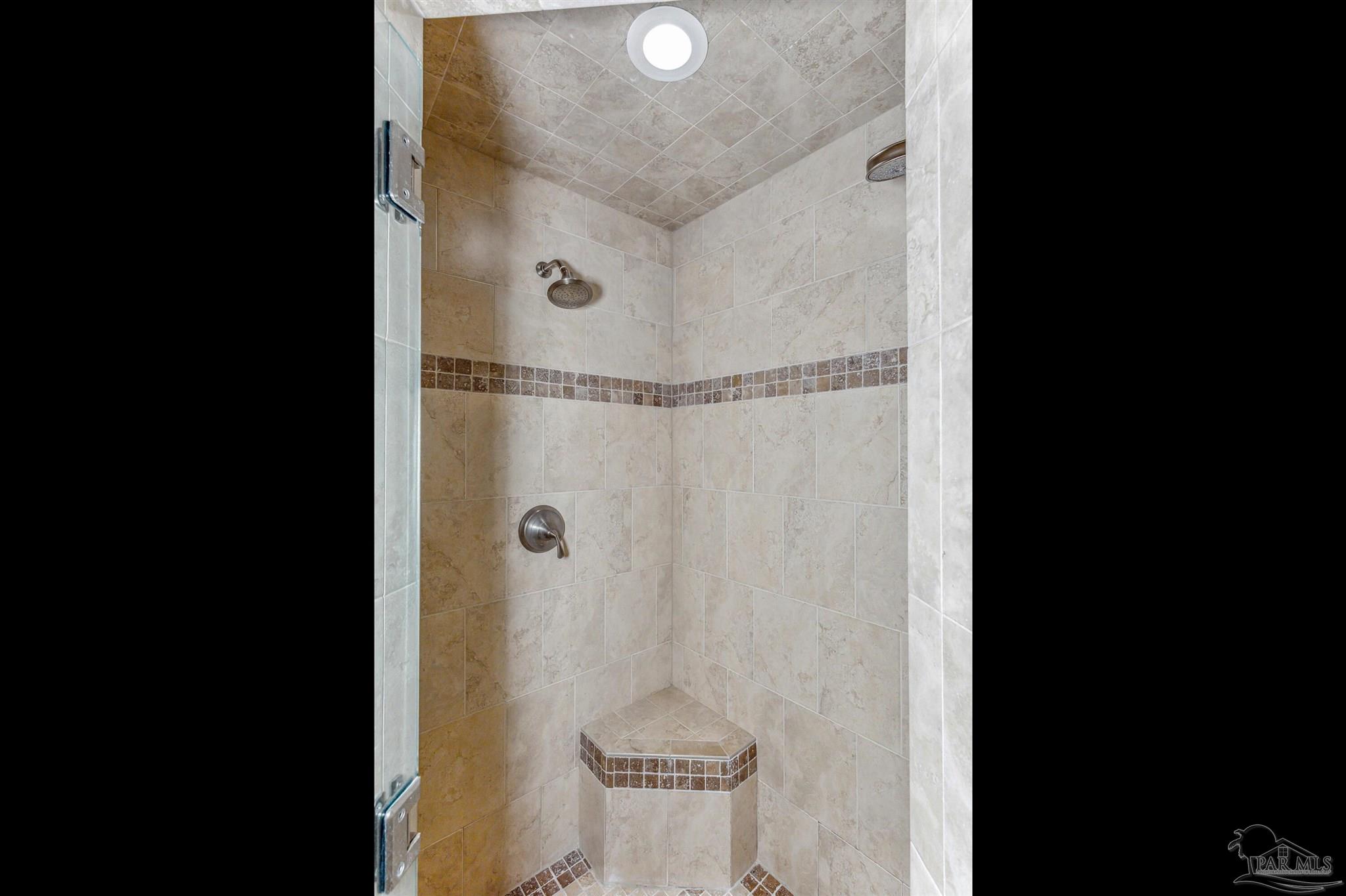 Pensacola, Florida 32507, United States, 3 Bedrooms Bedrooms, ,4 BathroomsBathrooms,Residential,Active,206041